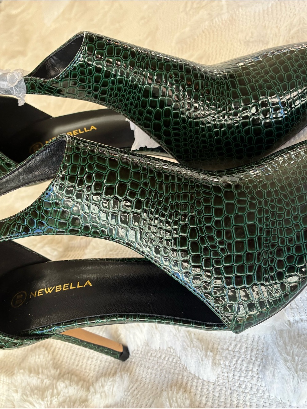 Green Croc-Embossed Women’s Slingback Heels